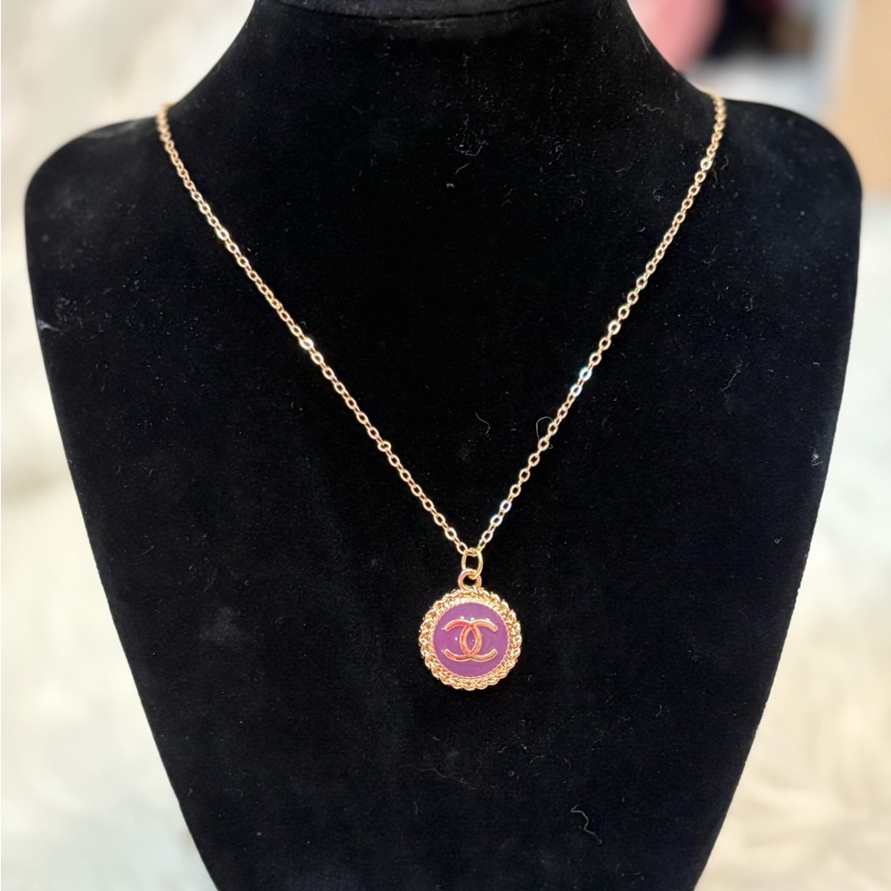 CHANEL Purple and Gold Necklace - Picture 3 of 6